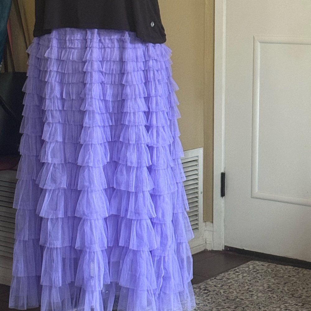NWOT Lavender Tiered Ruffle Skirt